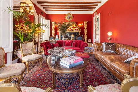 Villa for sale in Tiana, Barcelona, Spain 9 bedrooms, 893 sq.m. No. 150415 - photo 16