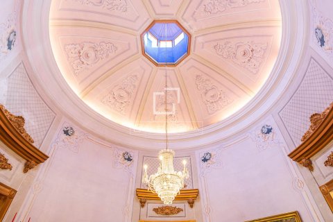 Villa for sale in Tiana, Barcelona, Spain 9 bedrooms, 893 sq.m. No. 150415 - photo 14