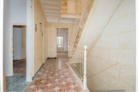 Продажа таухауса в Маон, Менорка, Испания 4 спальни, 320м2 №119879 - фото 4
