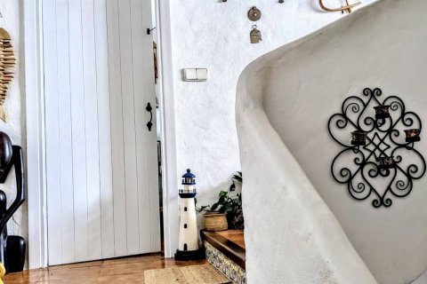 Продажа квартиры в Эс-Меркадаль, Менорка, Испания 3 спальни, 85м2 №119878 - фото 11