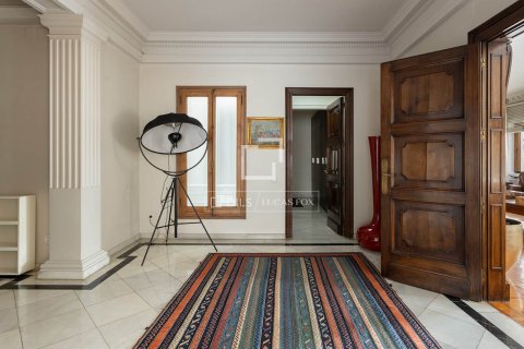 Apartament w Barcelona, Hiszpania 6 sypialni, 581 mkw. nr 150941 – zdjęcie 22