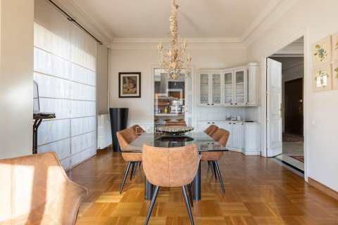 Apartament w Barcelona, Hiszpania 6 sypialni, 581 mkw. nr 150941 – zdjęcie 12