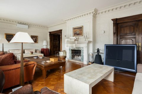 Apartament w Barcelona, Hiszpania 6 sypialni, 581 mkw. nr 150941 – zdjęcie 4