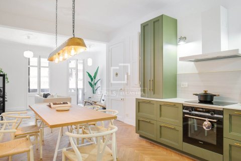 Apartament w Barcelona, Hiszpania 2 sypialnie, 86 mkw. nr 150938 – zdjęcie 8