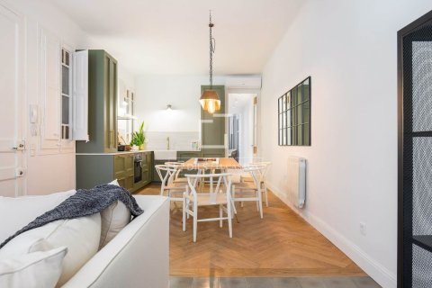 Apartament w Barcelona, Hiszpania 2 sypialnie, 86 mkw. nr 150938