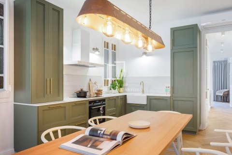 Apartament w Barcelona, Hiszpania 2 sypialnie, 86 mkw. nr 150938 – zdjęcie 5