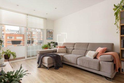 Huoneisto myytävänä Barcelona, Espanja, 3 makuuhuonetta, 83 m2 No. 150939 - kuva 4