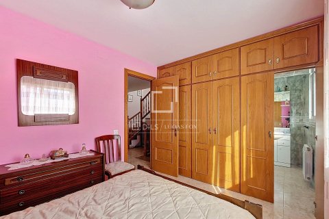 Willa w Vilanova i la Geltru, Barcelona, Hiszpania 5 sypialni, 147 mkw. nr 150940 – zdjęcie 29