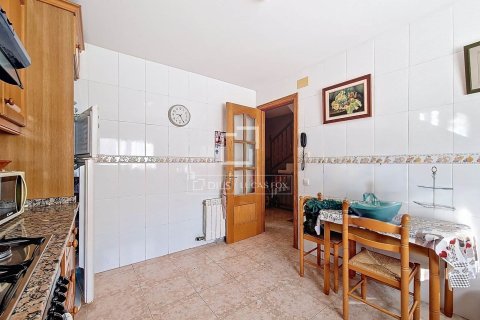 Willa w Vilanova i la Geltru, Barcelona, Hiszpania 5 sypialni, 147 mkw. nr 150940 – zdjęcie 20