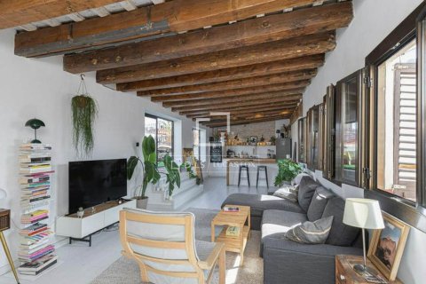 Penthouse w Barcelona, Hiszpania 2 sypialnie, 91 mkw. nr 150937 – zdjęcie 2