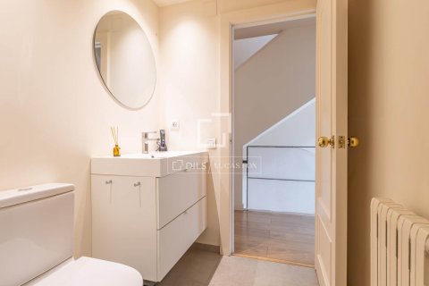 Villa zum Verkauf in Sant Cugat Del Valles, Barcelona, Spanien 4 Schlafzimmer, 273 m2 Nr. 150942 - Foto 27