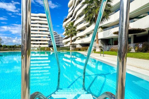 Huoneisto myytävänä San Juan, Alicante, Espanja, 2 makuuhuonetta,  No. 138337 - kuva 2