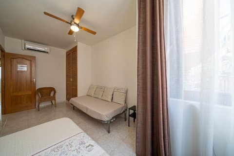 Dzīvoklis īrēšanai Alicante, Spānijā 2 istabas, 85 m2 Nr. 109197 - attēls 25