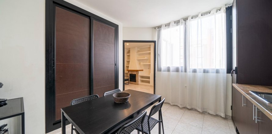 Dzīvoklis Alicante, Spānijā 2 istabas, 85 m2 Nr. 109197