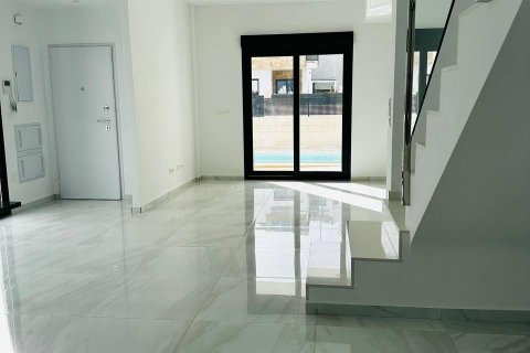 Villa pārdošanā La Alberca, Alicante, Spānijā 3 istabas, 116 m2 Nr. 140074 - attēls 16