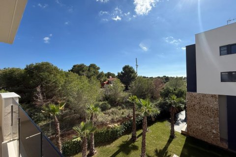 Apartment for sale in Torrevieja, Alicante, Spain 2 bedrooms, 76 sq.m. No. 140076 - photo 9