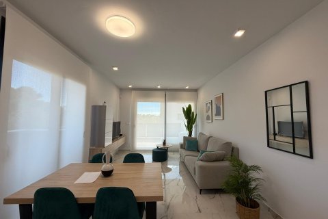 Apartment for sale in Torrevieja, Alicante, Spain 2 bedrooms, 76 sq.m. No. 140076 - photo 7