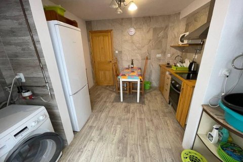 Apartment for sale in Alicante, Spain 3 bedrooms, 95 sq.m. No. 140072 - photo 2