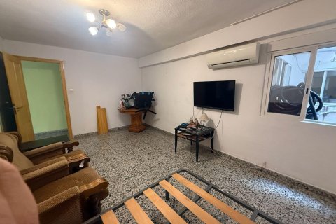 Apartment for sale in Alicante, Spain 3 bedrooms, 95 sq.m. No. 140072 - photo 29