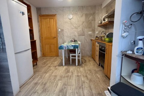 Apartment for sale in Alicante, Spain 3 bedrooms, 95 sq.m. No. 140072 - photo 9