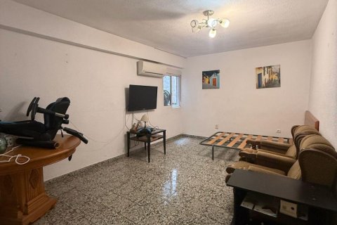 Apartment for sale in Alicante, Spain 3 bedrooms, 95 sq.m. No. 140072 - photo 30