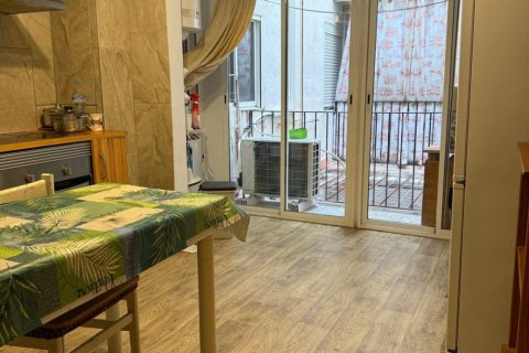 Apartment for sale in Alicante, Spain 3 bedrooms, 95 sq.m. No. 140072 - photo 11