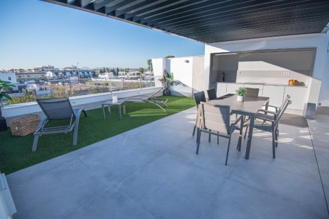 Townhouse zum Verkauf in Alicante, Spanien 3 Schlafzimmer, 220 m2 Nr. 145877 - Foto 5