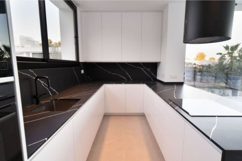 Huvila myytävänä Pinar De Campoverde, Alicante, Espanja, 3 makuuhuonetta, 806 m2 No. 145873 - kuva 7