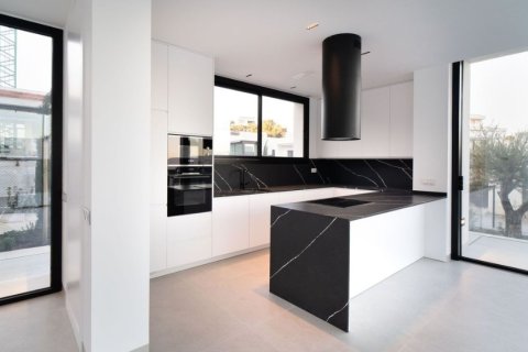 Huvila myytävänä Pinar De Campoverde, Alicante, Espanja, 3 makuuhuonetta, 806 m2 No. 145873 - kuva 5