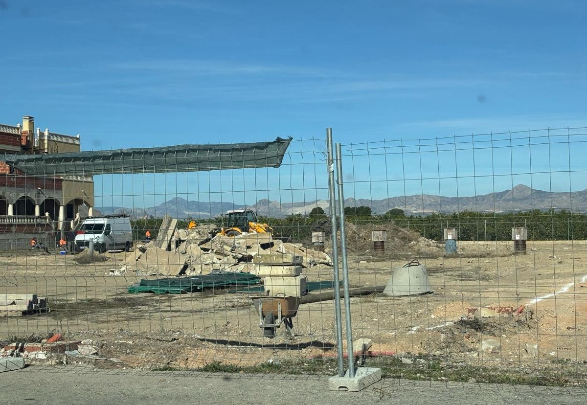Land plot à Orihuela, Alicante, Espagne No. 183862