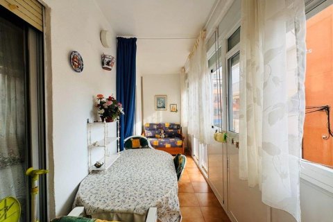 Apartment for sale in Torrevieja, Alicante, Spain 1 bedroom, 56 sq.m. No. 183861 - photo 7
