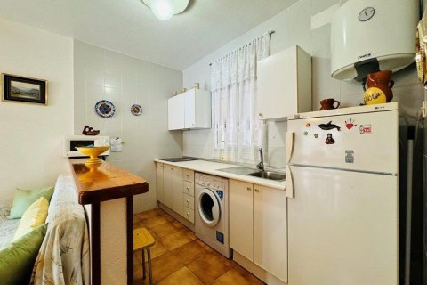 Apartment for sale in Torrevieja, Alicante, Spain 1 bedroom, 56 sq.m. No. 183861 - photo 14