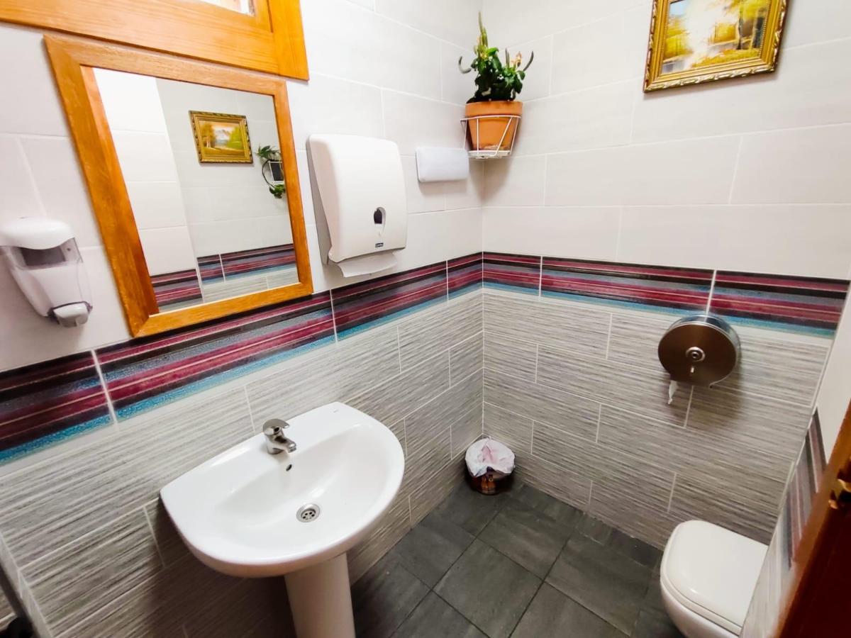 Propiedad comercial en La Marina, Alicante, España 100 m2 No. 183859