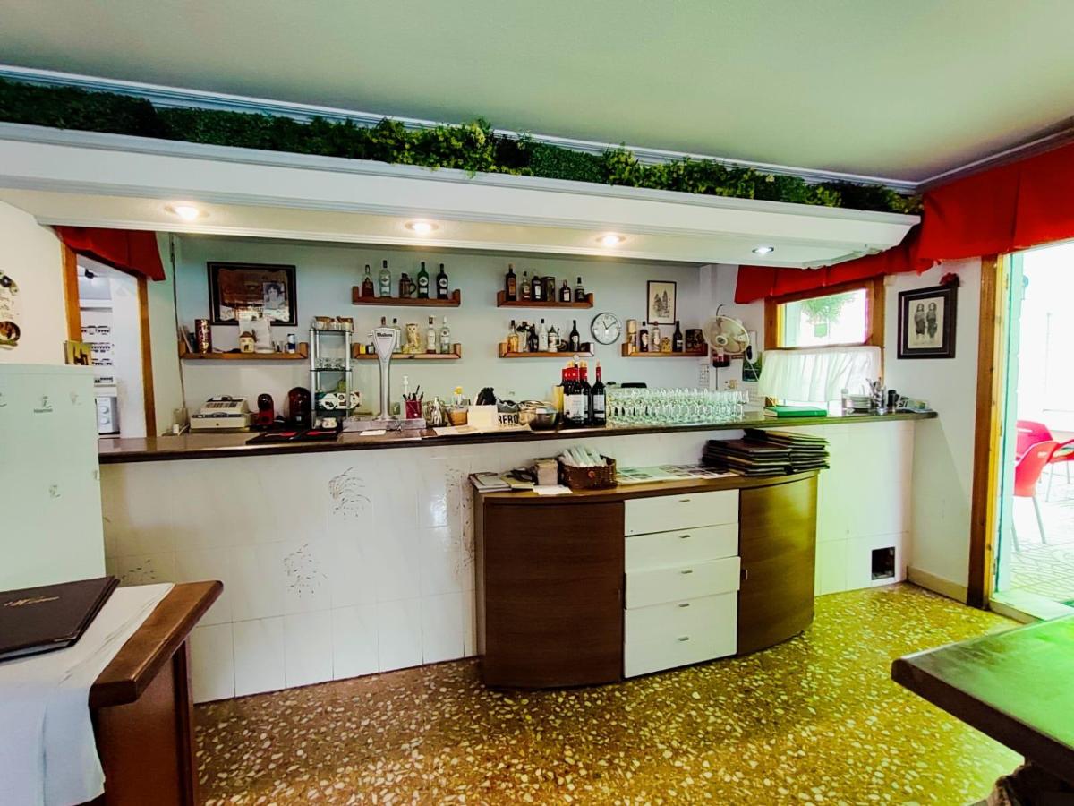 Propiedad comercial en La Marina, Alicante, España 100 m2 No. 183859
