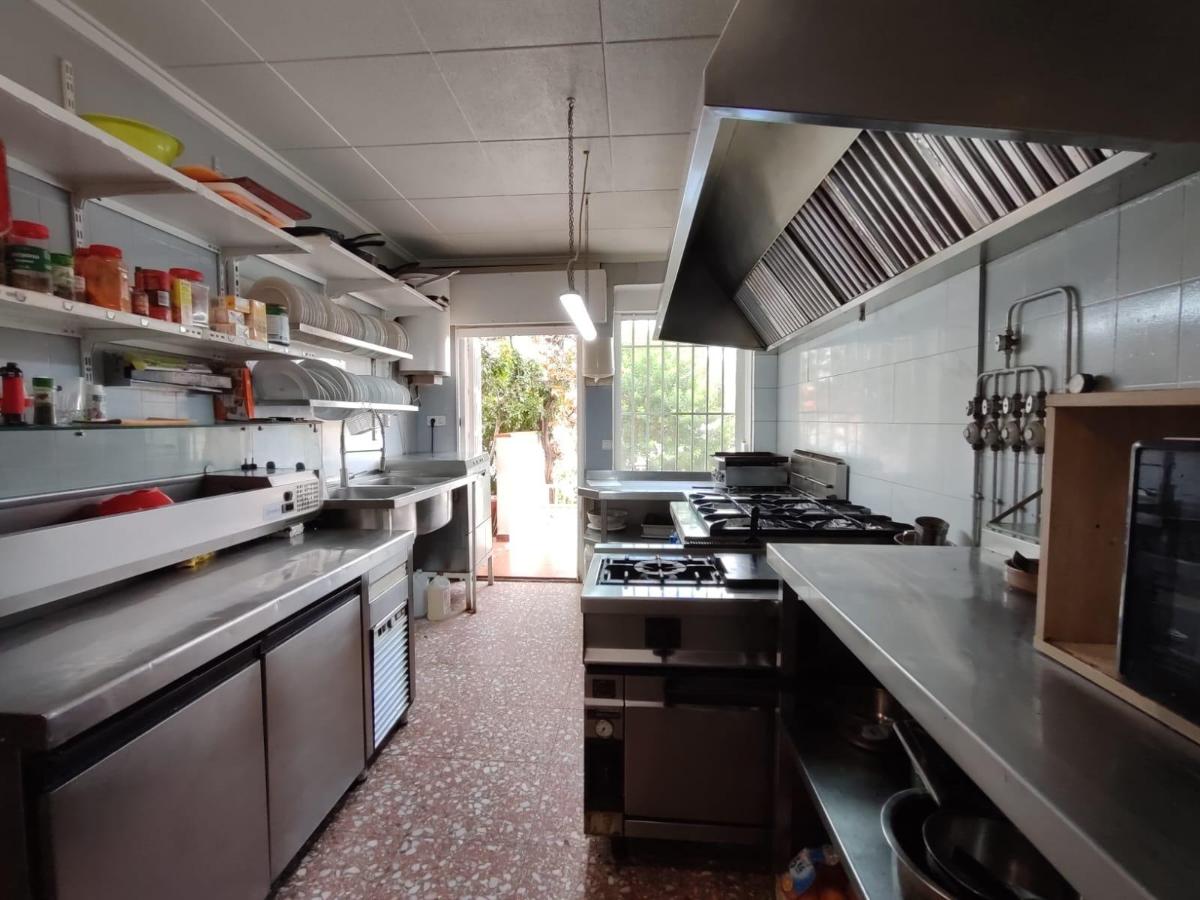 Propiedad comercial en La Marina, Alicante, España 100 m2 No. 183859