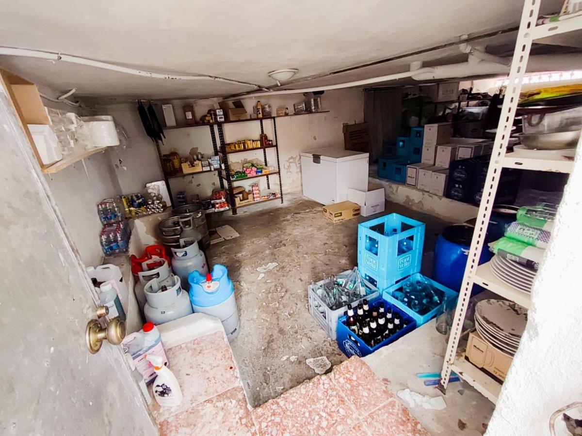 Propiedad comercial en La Marina, Alicante, España 100 m2 No. 183859