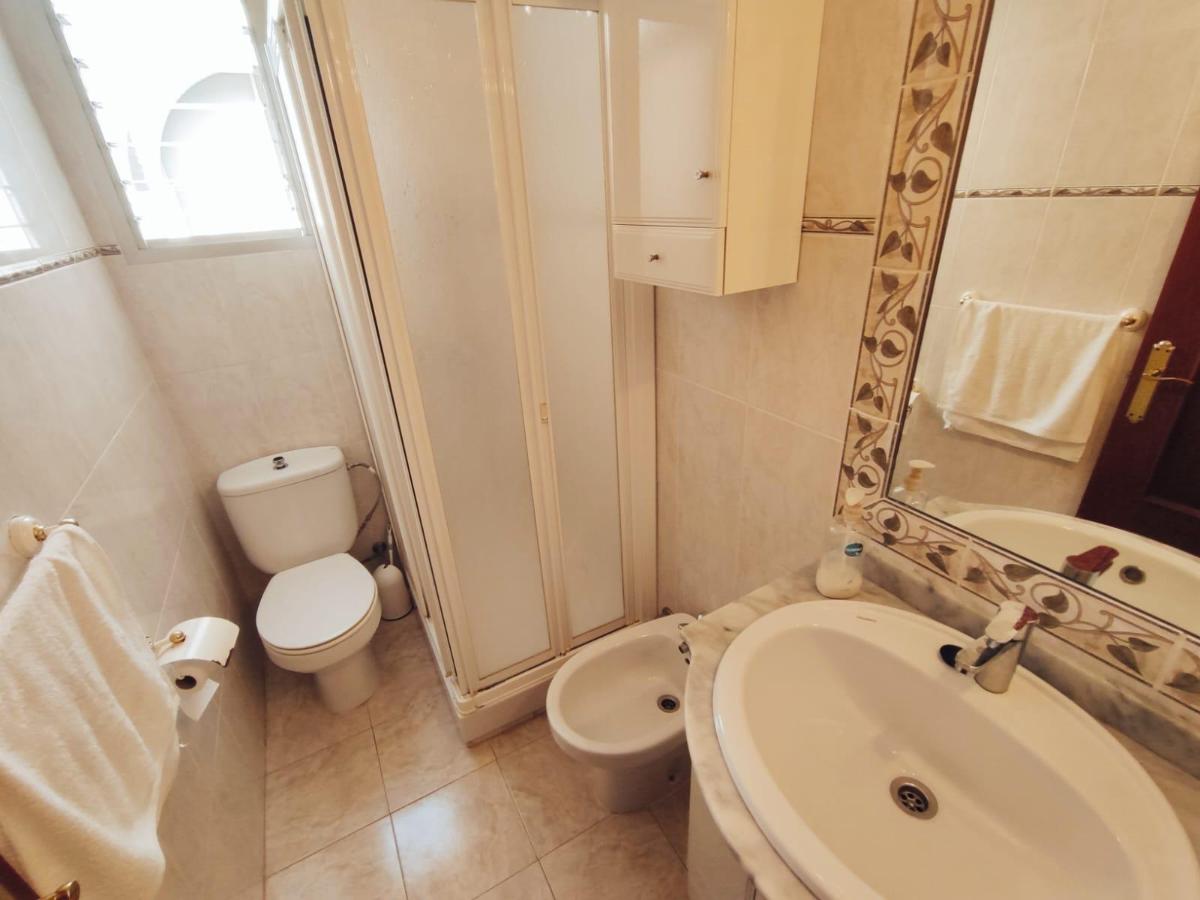 Apartamento en Santa Pola, Alicante, España 2 dormitorios, 80 m2 No. 183857