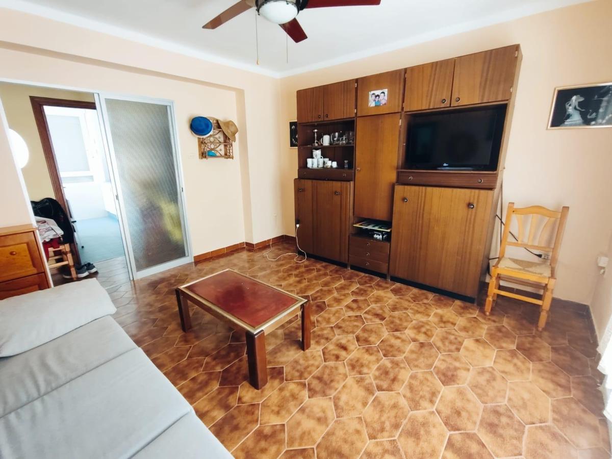 Apartamento en Santa Pola, Alicante, España 2 dormitorios, 80 m2 No. 183857