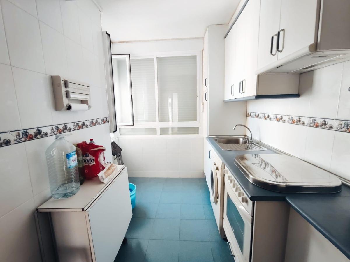 Apartamento en Santa Pola, Alicante, España 2 dormitorios, 80 m2 No. 183857