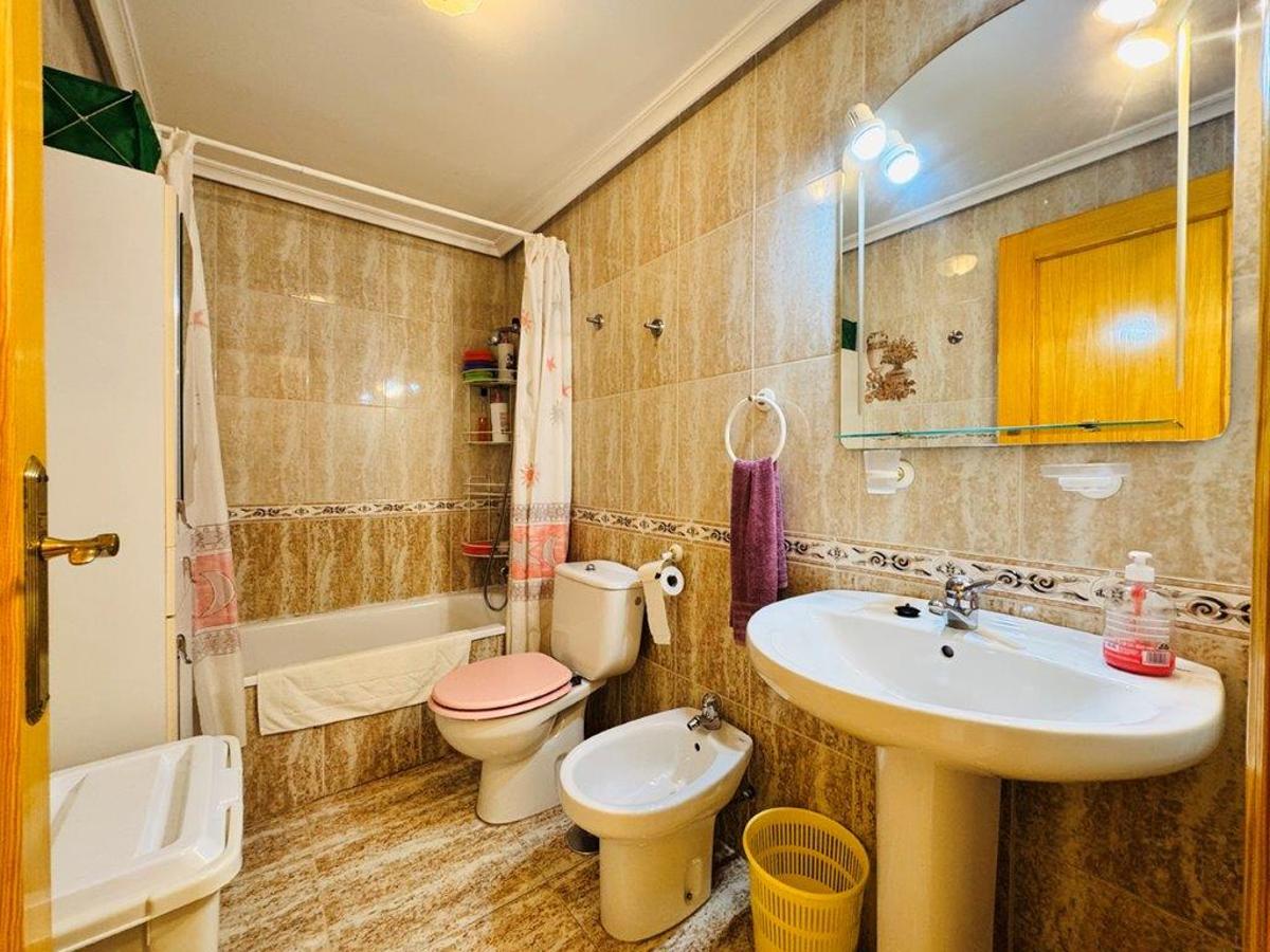 Apartamento en La Mata, Alicante, España 2 dormitorios, 60 m2 No. 183860