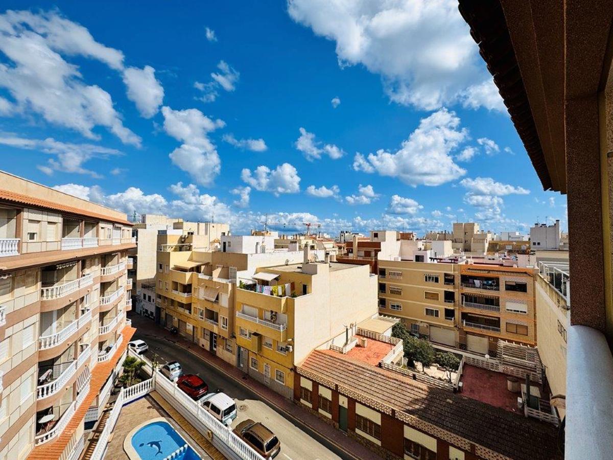 Apartamento en La Mata, Alicante, España 2 dormitorios, 60 m2 No. 183860
