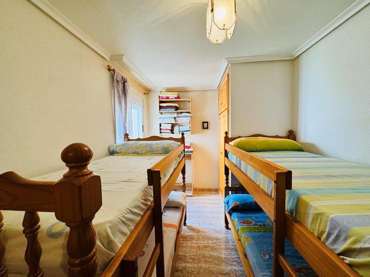 Apartamento en La Mata, Alicante, España 2 dormitorios, 60 m2 No. 183860