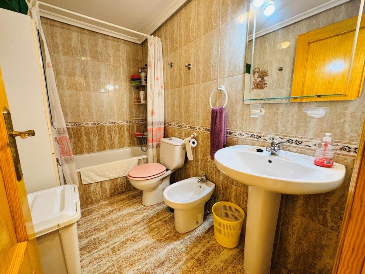 Apartamento en La Mata, Alicante, España 2 dormitorios, 60 m2 No. 183860