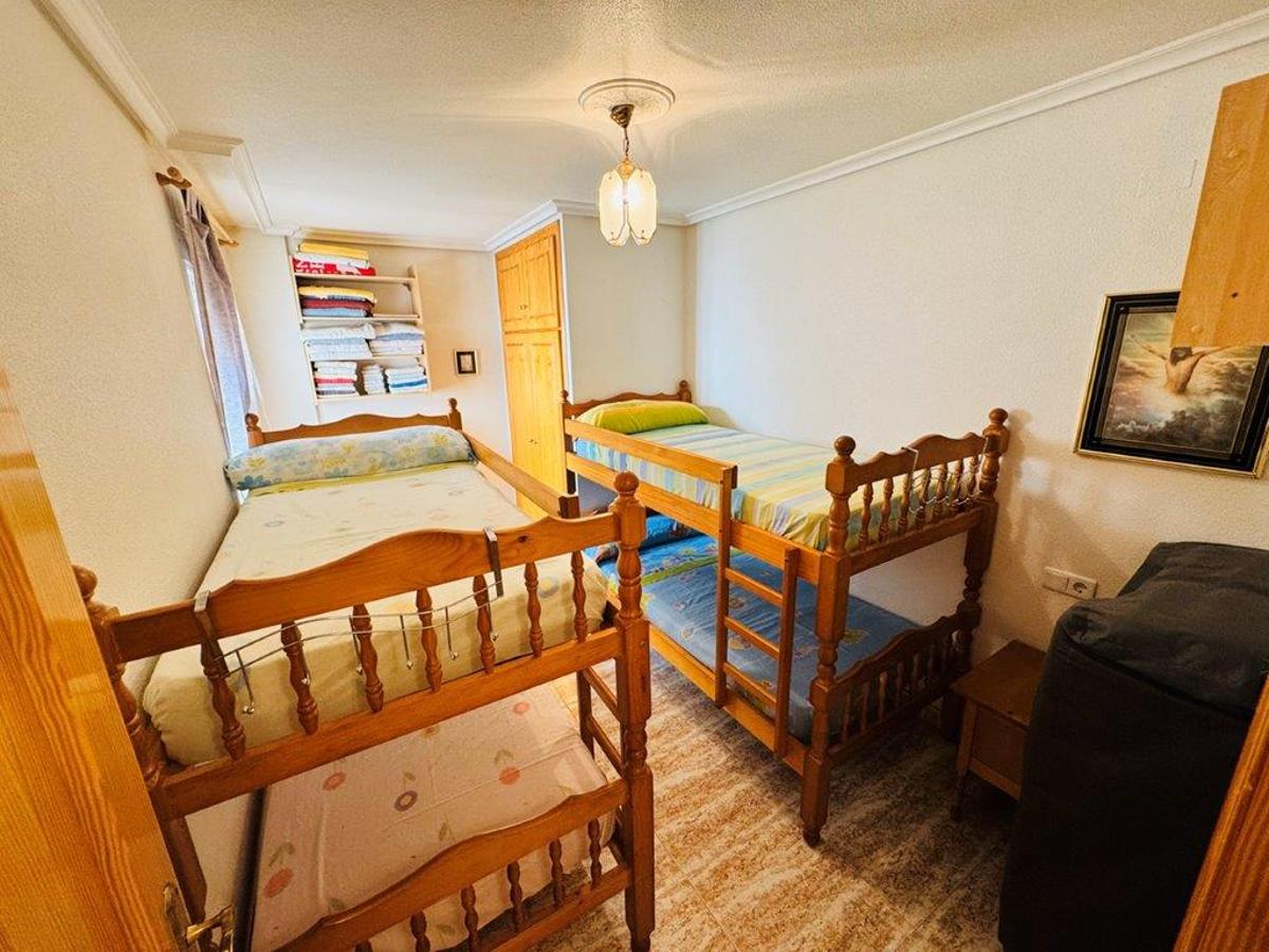 Apartamento en La Mata, Alicante, España 2 dormitorios, 60 m2 No. 183860