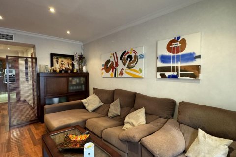 Apartment for sale Torrevieja, Alicante, Spain 3 bedrooms, 135 sq.m. No. 115437 - photo 8