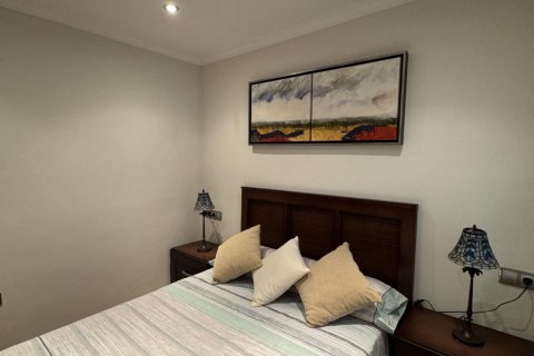 Apartment for sale Torrevieja, Alicante, Spain 3 bedrooms, 135 sq.m. No. 115437 - photo 19