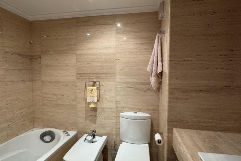 Apartment for sale Torrevieja, Alicante, Spain 3 bedrooms, 135 sq.m. No. 115437 - photo 21