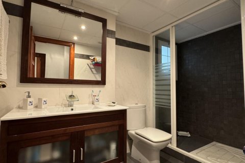 Apartment for sale Torrevieja, Alicante, Spain 3 bedrooms, 135 sq.m. No. 115437 - photo 14