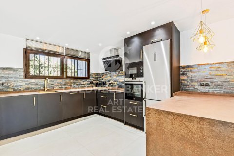 Villa in vendita a Marbella, Malaga, Spagna 4 camere da letto, 128 mq. N° 157523 - foto 3