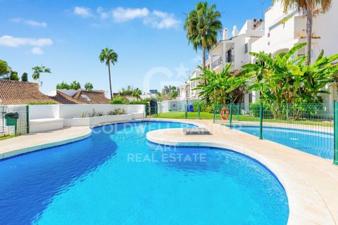 Villa in Marbella, Malaga, Spanien 4 Schlafzimmer, 128 m2 Nr. 157523